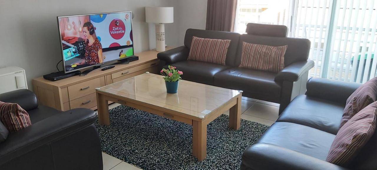 Marjori Oostende Met Gratis Parkeerplaats Dış mekan fotoğraf